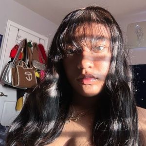Meet your Posher, Myasia